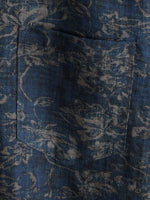 Camisa de manga corta con bolsillo y estampado floral retro de verano para hombre