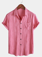 Camisa de manga corta transpirable con bolsillo y rayas rosas para hombre