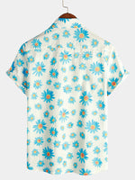 Camisa floral de manga corta para hombres con estampado de margaritas azules