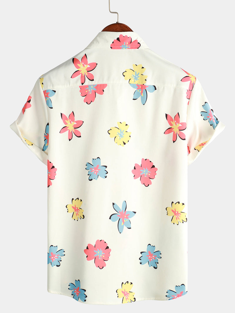 Camisa de manga corta blanca con estampado floral y botones para hombres ideal para el verano