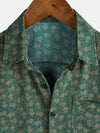 Camisa de manga corta con bolsillo verde y estampado geométrico retro para hombre