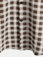 Camisa de manga corta de algodón con bolsillo y estampado de cuadros marrones para hombre