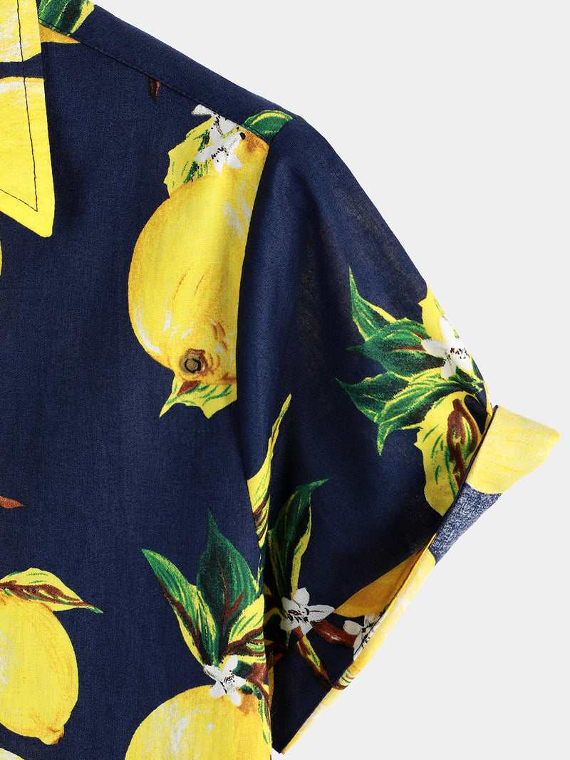 Camisa de hombre hawaiana de manga corta con estampado de limones amarillos tropicales