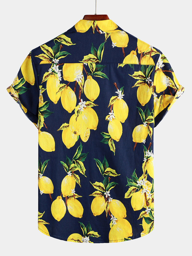 Camisa de hombre hawaiana de manga corta con estampado de limones amarillos tropicales