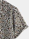 Camisa de manga corta con estampado de leopardo para hombres estilo rockero ideal para un look atrevido