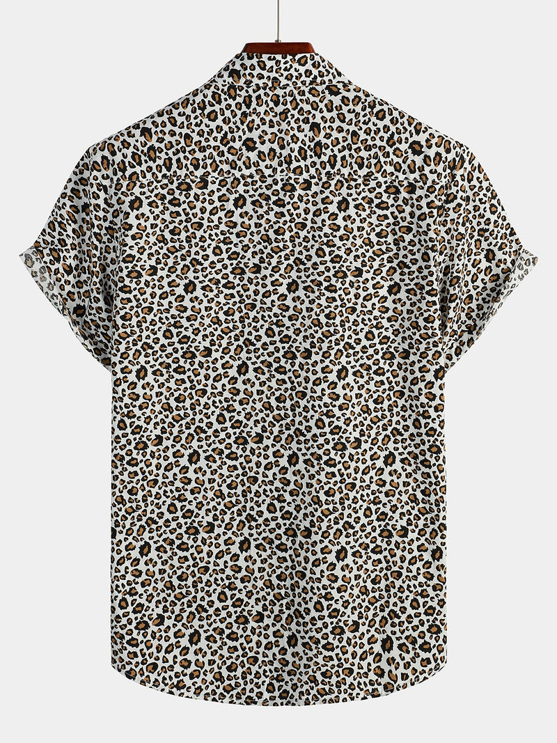 Camisa de manga corta con estampado de leopardo para hombres estilo rockero ideal para un look atrevido