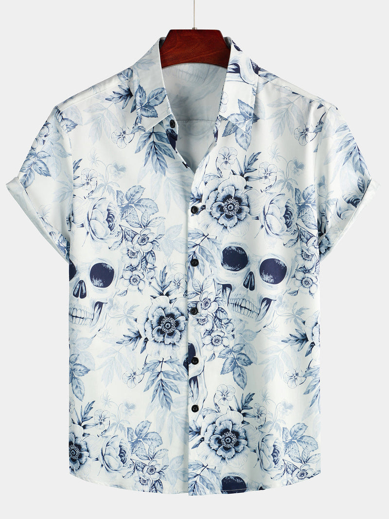 Camisa casual de hombre de manga corta con botones y estampado de calaveras y flores con cuello tipo solapa