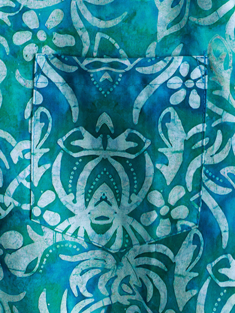 Camisa hawaiana azul de manga corta para hombre