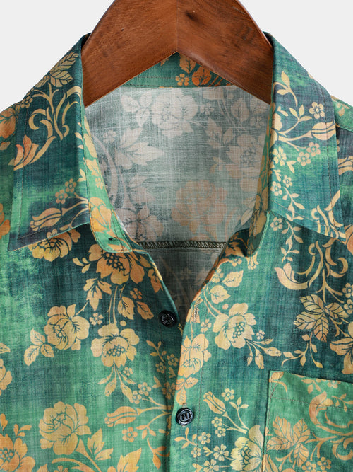 Camisa de manga corta con bolsillo y estampado floral verde para hombre