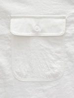 Camisa informal con botones y bolsillo liso para hombre