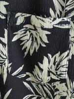 Camisa hawaiana de manga corta con estampado de hojas de verano para hombre